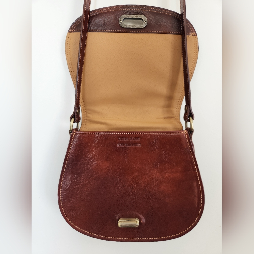 Vera Pelle Chestnut Brown Leather Crossbody Bag - Picture 4 of 10